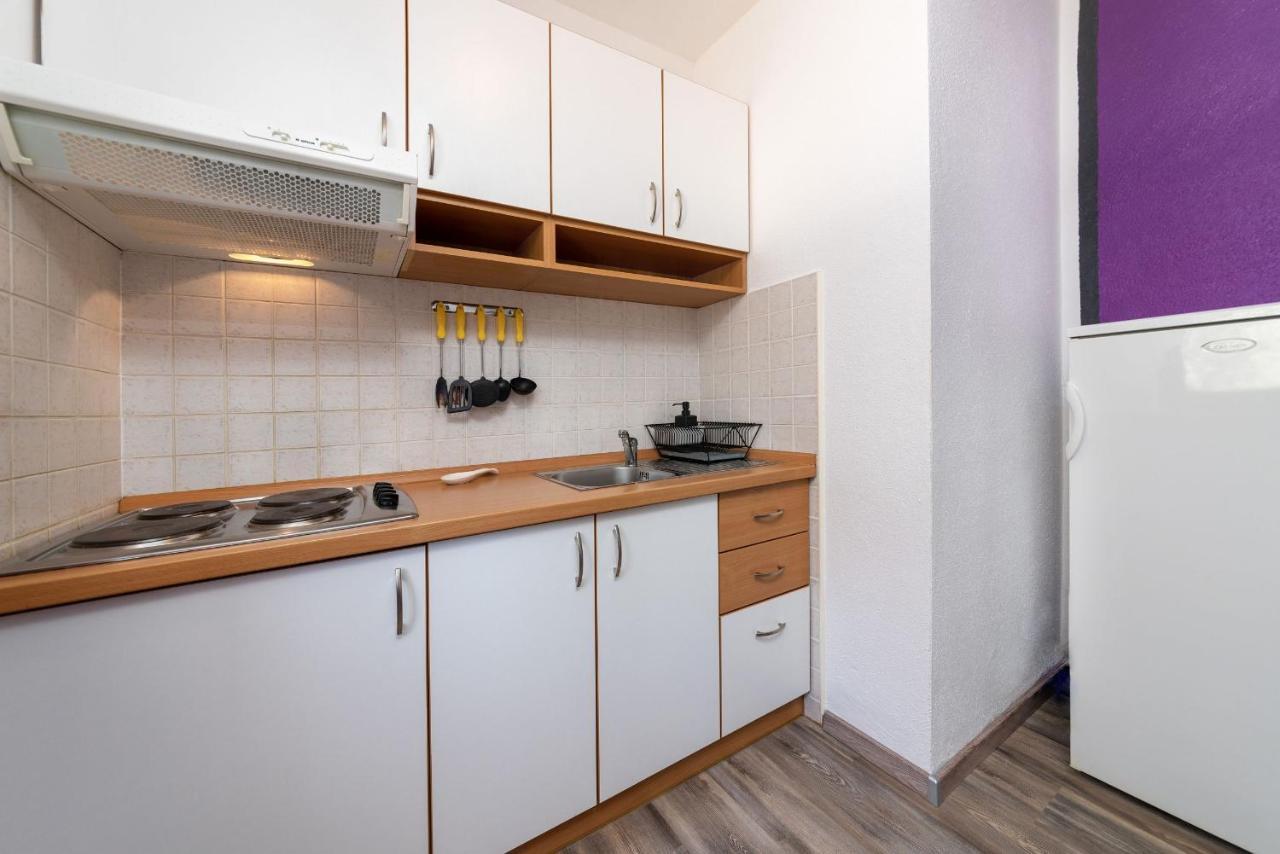 Apartments Miri 브르사르 외부 사진