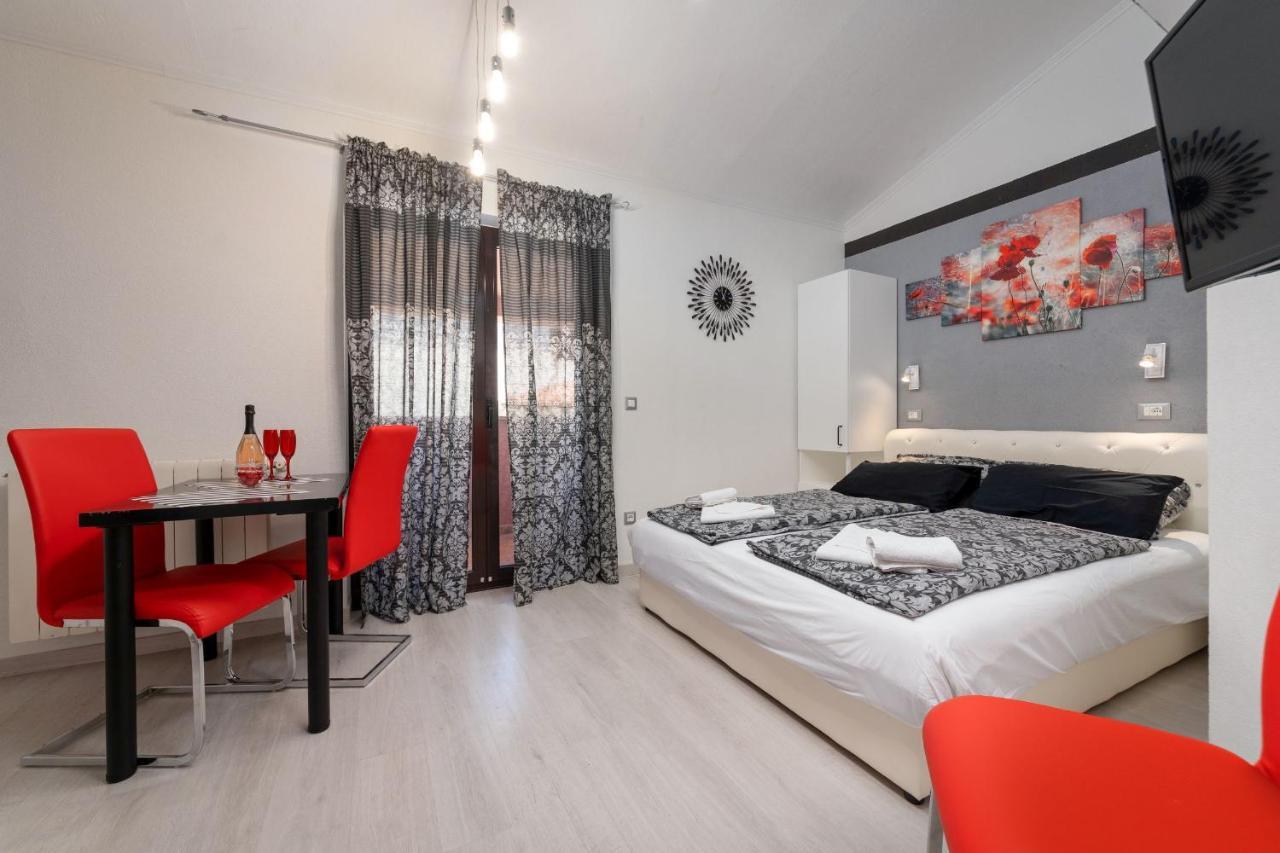 Apartments Miri 브르사르 외부 사진