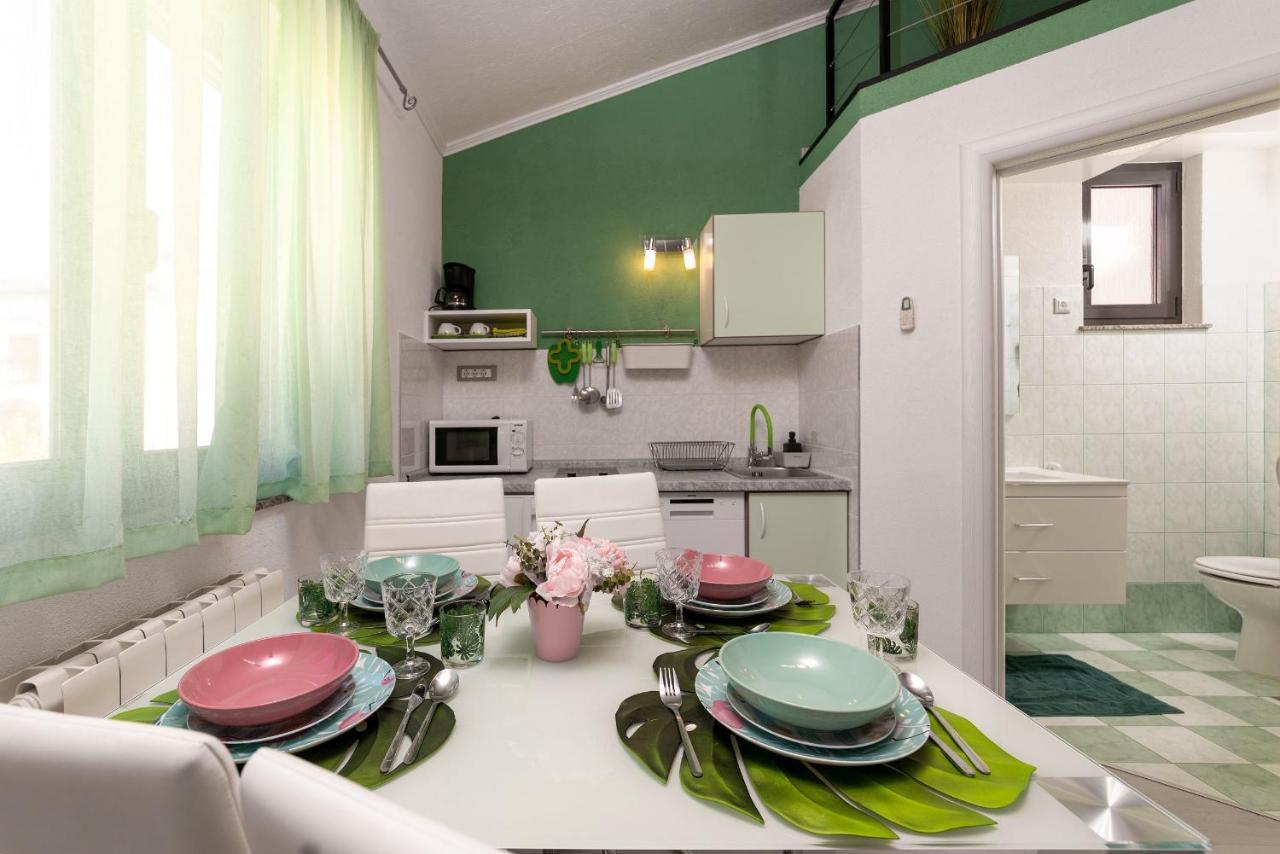 Apartments Miri 브르사르 외부 사진
