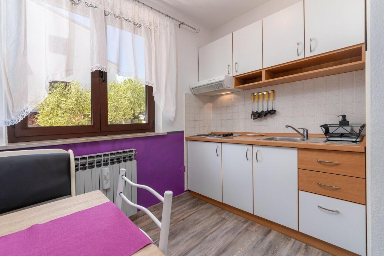 Apartments Miri 브르사르 외부 사진
